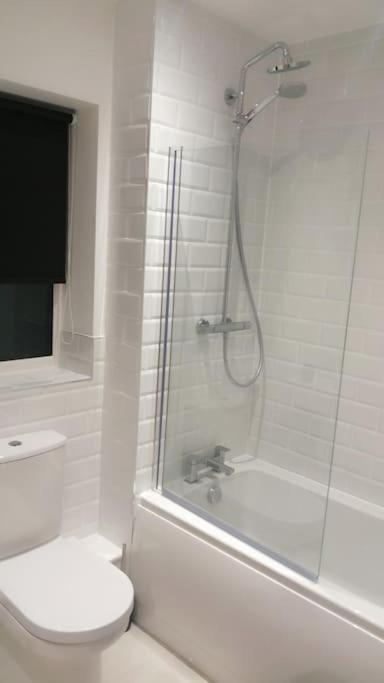 Lovely 1-Bedroom Flat In Hinckley, Le10 ภายนอก รูปภาพ